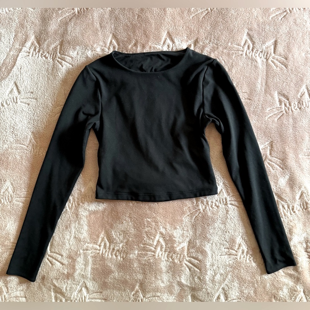 Gilly Hicks Recharge Crop Top - Long Sleeve - Black - Size S
